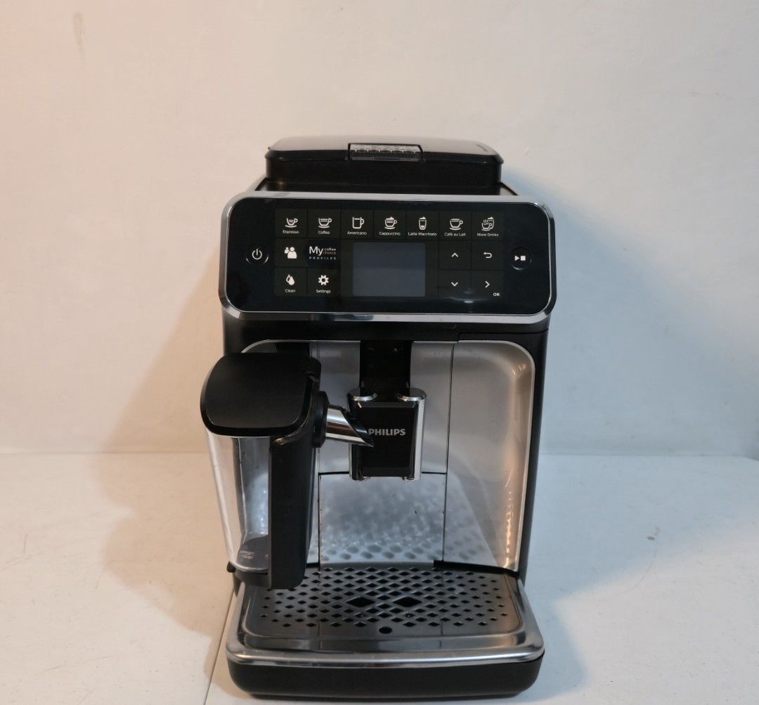 Philips series 4300 Lattego Fully Automatic Espresso (Category: Coffee Machines & Makers) located in Rizal. Submitted by potato_corner (Listing ID 1450110800, Image 1). Description: Philips series 4300 Lattego Fully Automatic Espresso Australian mall pull out used as demo unit 220V No box Manual No issue Good working condition.