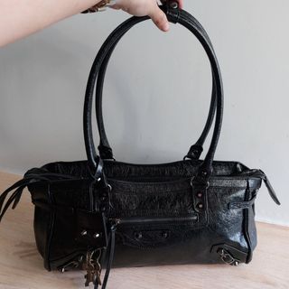 (Kategori: ) berada di . Dikirim oleh mamah.rakaa (ID iklan 1450083317, Gambar 1). Deskripsi: .