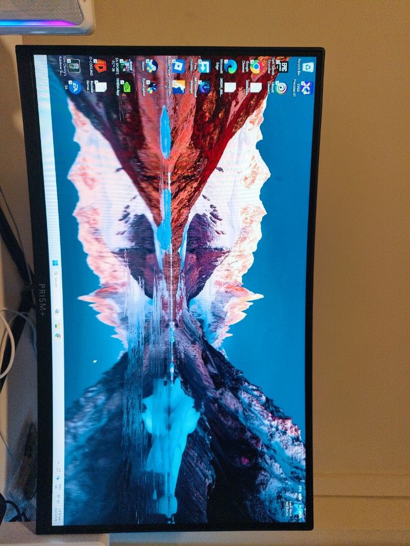 PRISM+ x270 240HZ 27"