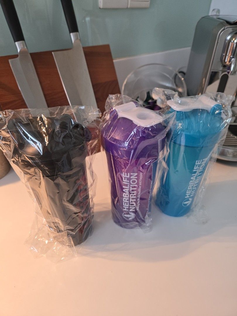 Protein Shaker Bottles (Blue, Purple, Black)