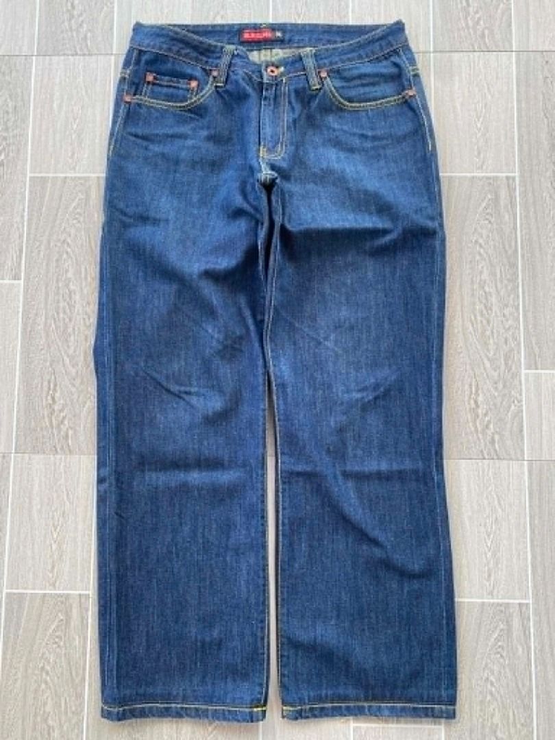 Quicksilver Pants (Category: Jeans) located in Orani. Submitted by yo.jo (Listing ID 1450013792, Image 2). Description: Quicksilver Pants "With Embroidered white wave and red/white hibiscus flower" Waist: 32 Length: 39 inch Inseam: 29 inch Hem: 9 inch .