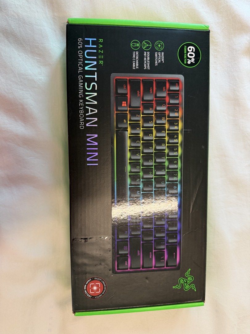 Razer huntsman mini ( red switches)