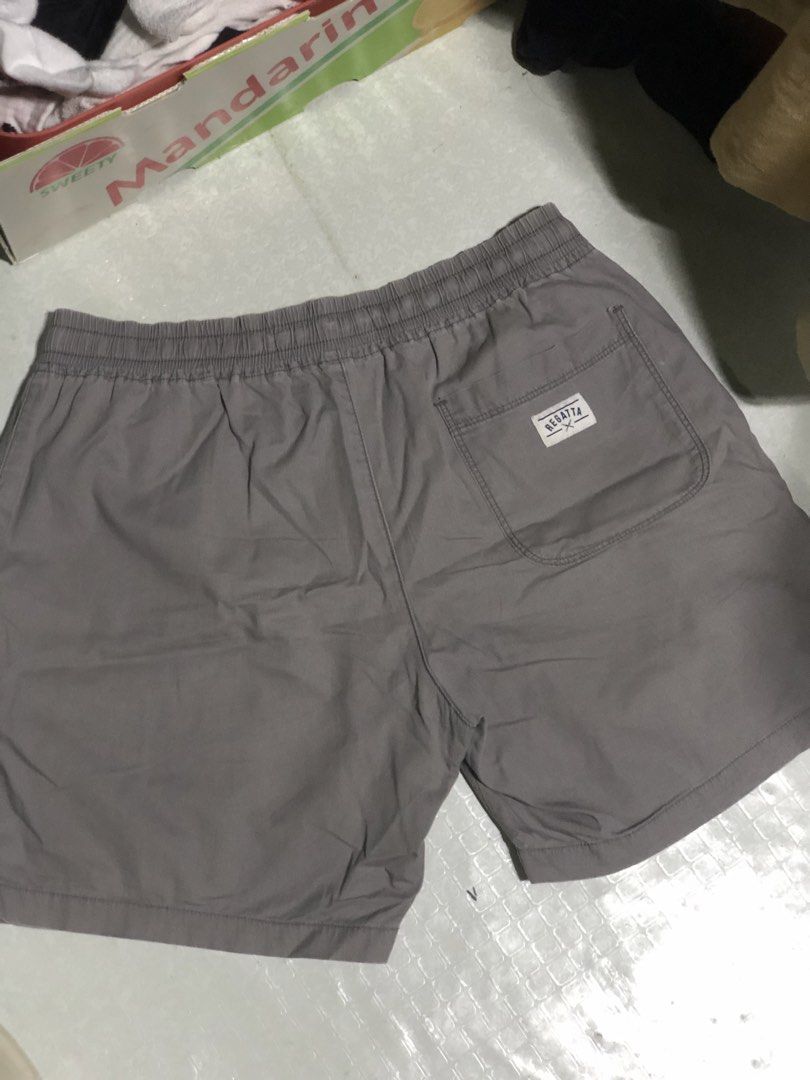 REGATTA Regular Shorts Grey (Category: Shorts) located in Manila. Submitted by ev.bgrn9 (Listing ID 1450006646, Image 2). Description: Size M | 24x15 | 8/10 condition | no issue (just a good shorts! i just dont wear short shorts anymore. my best shorts in my collection).