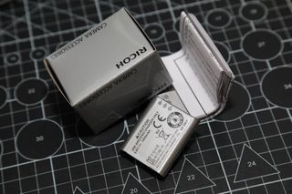 （分類：）位於 。 由 jovimak 提交（商品編號 1450070300，圖片 1）。簡介： 。