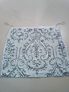 (Kategori: ) berada di . Dikirim oleh zecondid_thrifting (ID iklan 1450110344, Gambar 1). Deskripsi: .