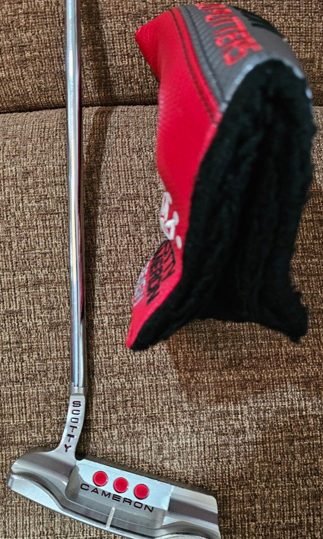 Scotty Cameron Putter (Category: Golf) located in Manila. Submitted by vitbrevis77 (Listing ID 1403998883, Image 2). Description: Scotty Cameron Titleist Studio Select Newport 1.5 putter. Very good condition, with head cover. .