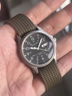 (Category: ) located in . Submitted by luu-vintagewatch (Listing ID 1449953224, Image 1). Description: .