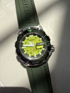(Category: ) located in . Submitted by bezelite (Listing ID 1450059897, Image 1). Description: .