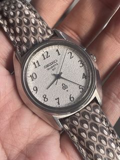 (Category: ) located in . Submitted by luu-vintagewatch (Listing ID 1449958291, Image 1). Description: .