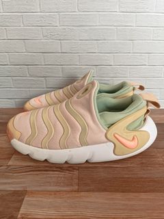 (Kategori: ) berada di . Dikirim oleh sepatubekas.yk (ID iklan 1450028437, Gambar 1). Deskripsi: .