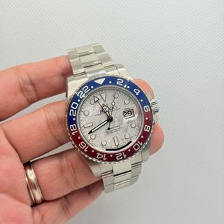 (Category: ) located in . Submitted by sg-watch-hub (Listing ID 1450073659, Image 1). Description: .