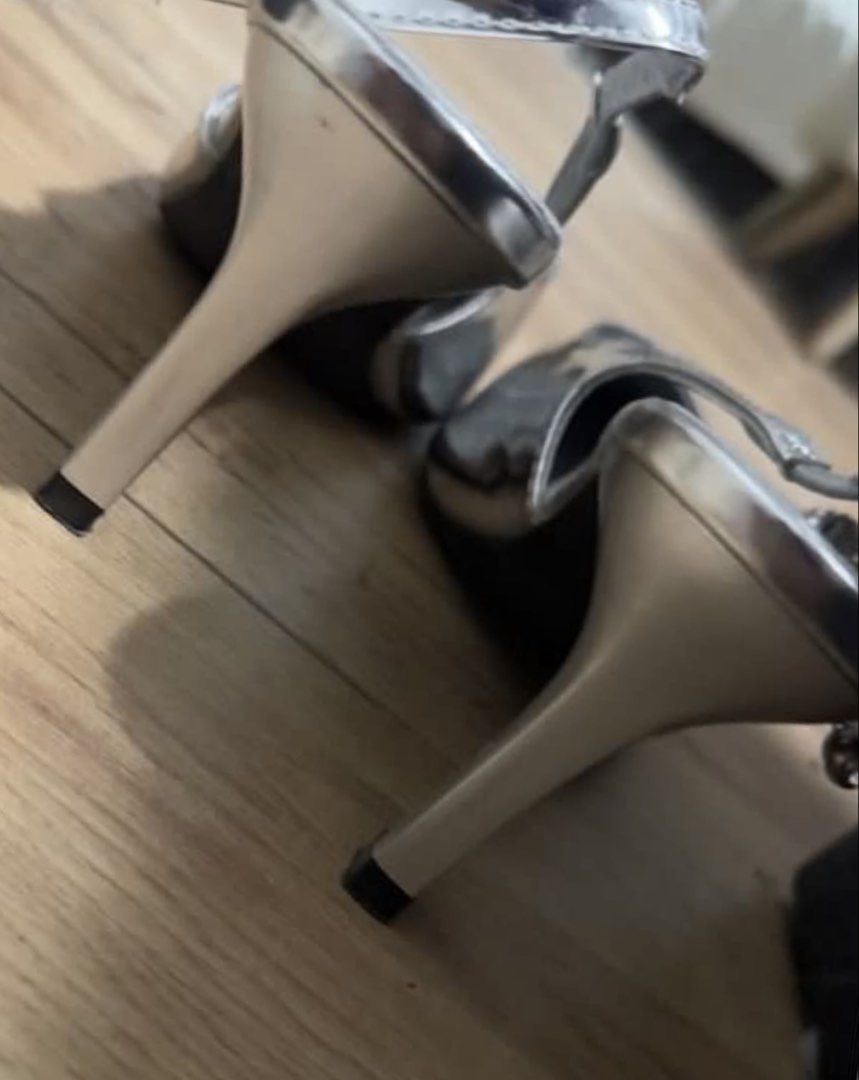 Silver heels 23.5 (Category: Heels) located in Bacoor. Submitted by decluterwithellie8 (Listing ID 1450045423, Image 3). Description: Used once lang for an event 23.5 cm .