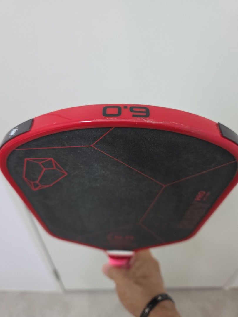 Six Zero Ruby Pro (Category: Racket & Ball Sports) located in Singapore. Submitted by ambrosiaasia (Listing ID 1450097618, Image 6). Description: Bought and only use it 3 times and does not suit my style of play so letting go Cheap My Loss is Your Gain Nego for fast deal.