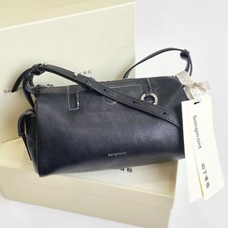 (Kategori: ) berada di . Dikirim oleh veronica1591 (ID iklan 1449969471, Gambar 1). Deskripsi: .
