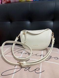 (Kategori: ) berada di . Dikirim oleh jyna.na (ID iklan 1450114289, Gambar 1). Deskripsi: .