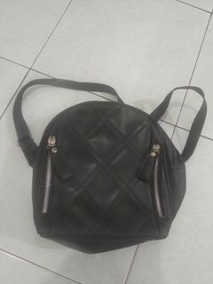 (Kategori: ) berada di . Dikirim oleh rivaldiii (ID iklan 1449989636, Gambar 1). Deskripsi: .