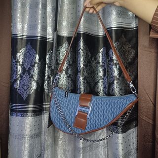 (Kategori: ) berada di . Dikirim oleh kanjengpreloved (ID iklan 1450098364, Gambar 1). Deskripsi: .
