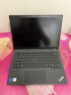 (Category: ) located in . Submitted by roseleetechsg (Listing ID 1449987782, Image 1). Description: .