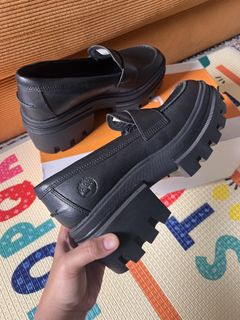 (Category: ) located in . Submitted by thrifttagzz (Listing ID 1449958342, Image 1). Description: .