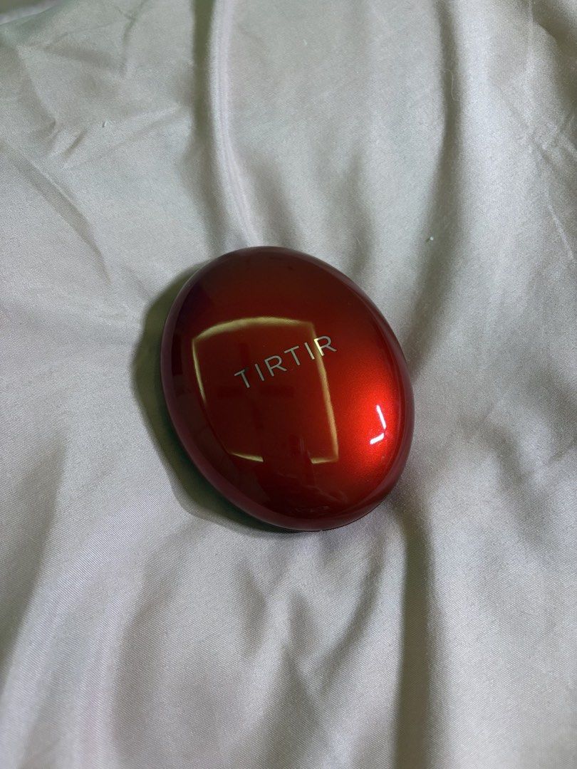 Tirtir Cushion (Category: Makeup) located in Santa Rosa. Submitted by shopwithelle11 (Listing ID 1450000236, Image 1). Description: used once shade 22n shell beige rfs: too light on me.