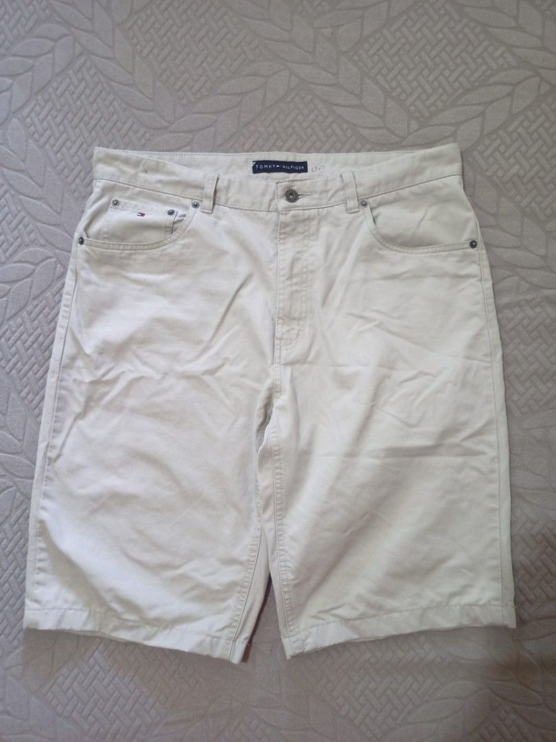 Tommy Hilfiger Jorts/shorts (Category: Shorts) located in Mangaldan. Submitted by harrapotter (Listing ID 1449990636, Image 1). Description: Dimes waist 34 length 22.5 leg open 10.5 no issue need wash.