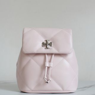 (Category: ) located in . Submitted by premiumoutlets. (Listing ID 1450112846, Image 1). Description: .