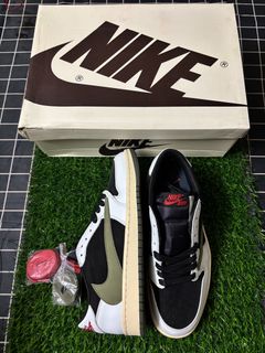(Category: ) located in . Submitted by homies_thrift (Listing ID 1450123675, Image 1). Description: .