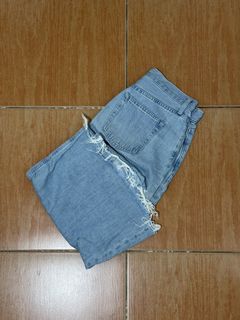 (Category: ) located in . Submitted by byebuy_____ (Listing ID 1450044429, Image 1). Description: .