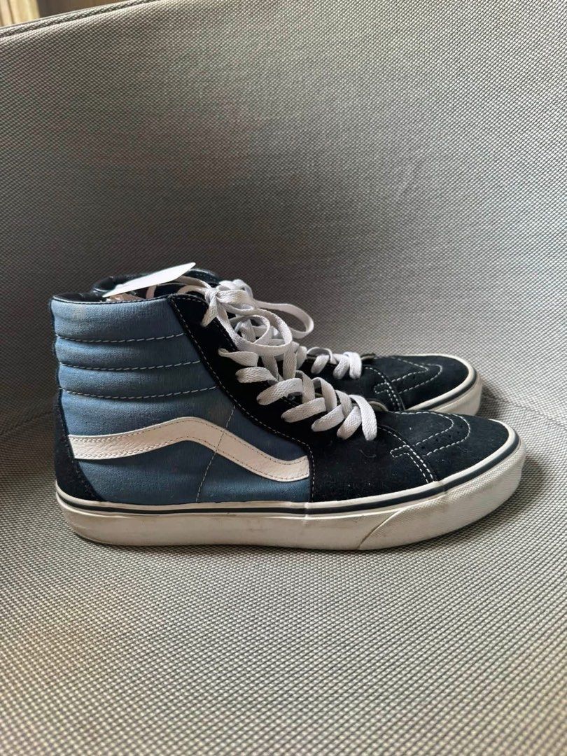 Vans Sk8-Hi MTE Navy/True White Preowned (Category: Sneakers) located in Manila. Submitted by everyone2024 (Listing ID 1450098943, Image 1). Description: .