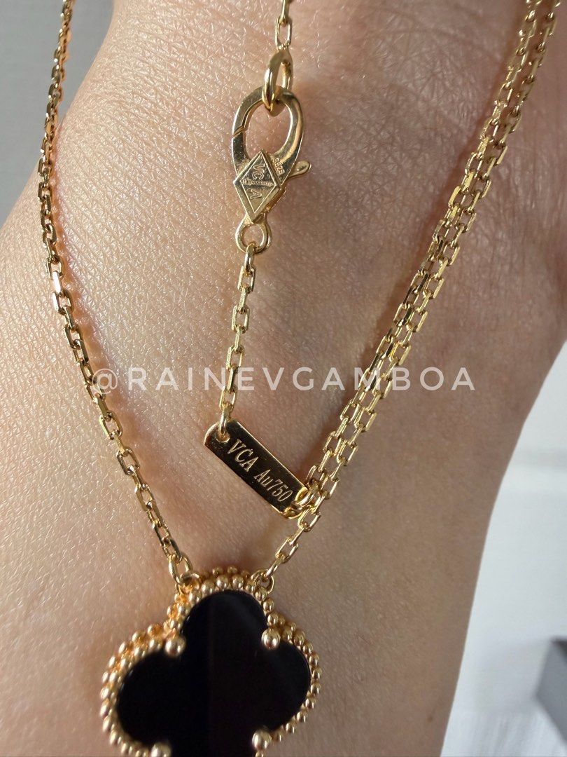 VCA Onyx Necklace 18K HK Setting (Category: Necklaces) located in Pasig City. Submitted by rainegamboa (Listing ID 1450043604, Image 2). Description: VCA Onyx Necklace • 18K Yellow Gold, 16–18” • 4.54 grams • HK Setting • Complete inclusions: paper bag and box.