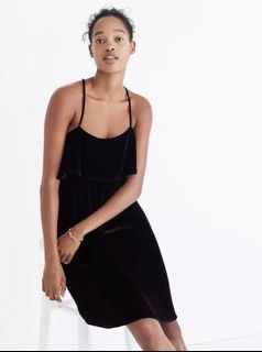 (Category: ) located in . Submitted by fashion_alpha (Listing ID 1450050666, Image 1). Description: .