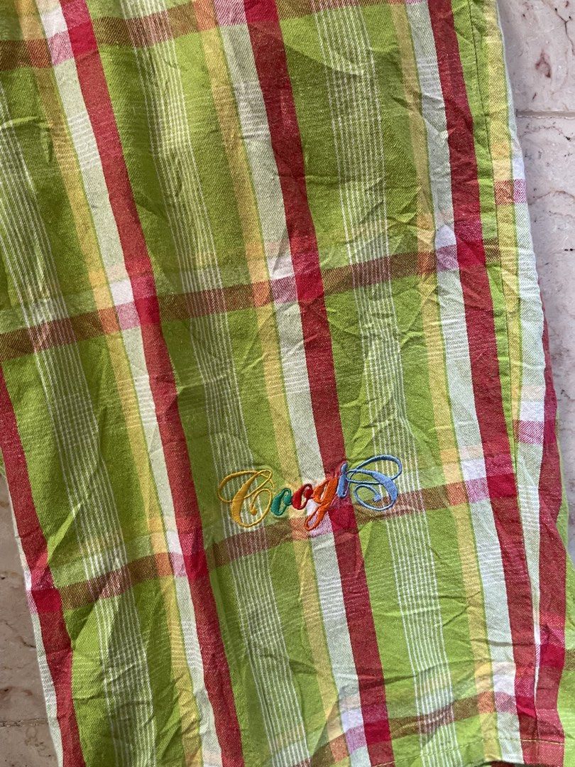 Vintage Coogi Plaid Shorts (Category: Shorts) located in San Jacinto. Submitted by lovedbylou.ph (Listing ID 1450032678, Image 3). Description: •XL on tag (can fit 31-36 due to drawstring) •negotiable ✨.