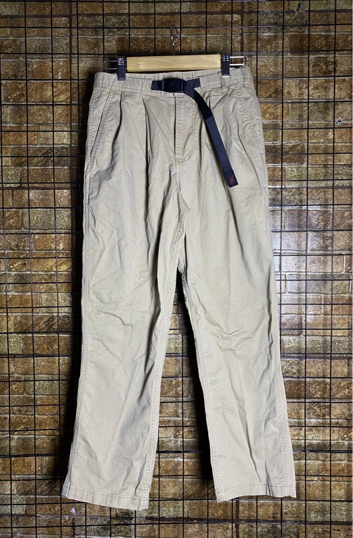 Womens Gramicci Linen Pants (Category: Other Bottoms) located in Makati City. Submitted by earnx_ (Listing ID 1449961025, Image 1). Description: Womens Gramicci Linen Pants - Dimension is 24x34 (6.5 LO) - Issue need wash only.