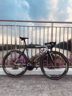 (Category: ) located in . Submitted by rbg.velo (Listing ID 1449996324, Image 1). Description: .