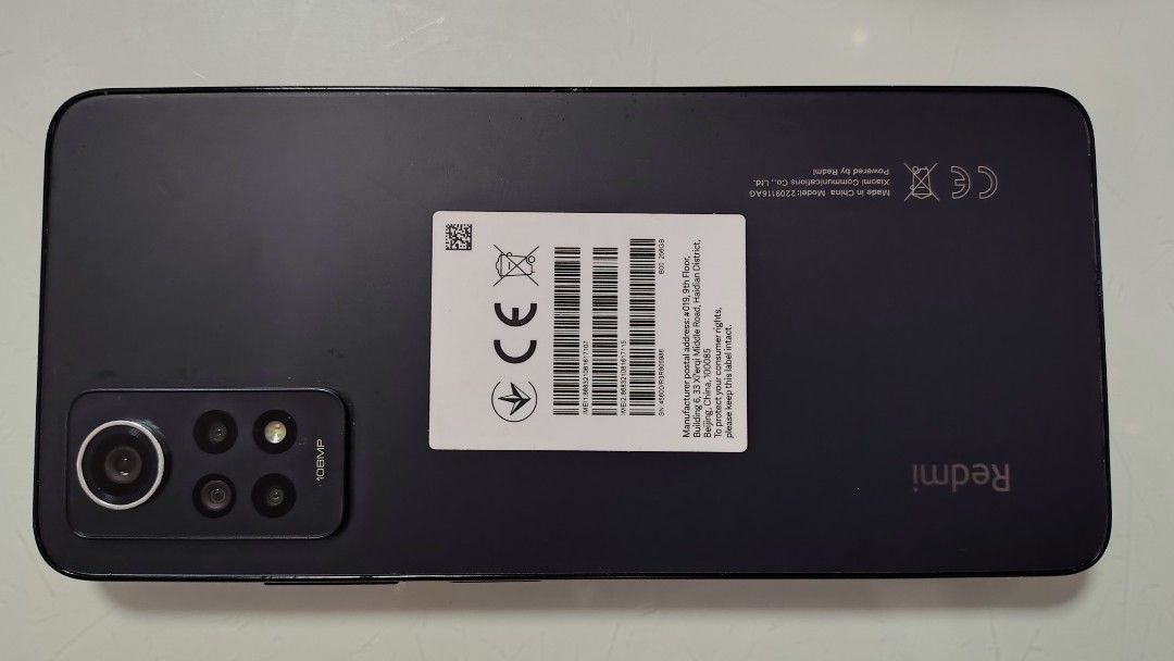 Xiaomi Note 12 Pro (Category: Xiaomi) located in Mandaluyong City. Submitted by kinergy04 (Listing ID 1449990334, Image 3). Description: Selling my personal phone. The issue is vignette on the front camera after having the screen replaced and sometimes the screen's display garbles when using fast charges. Inclusions: tempered glass, and it's own box..