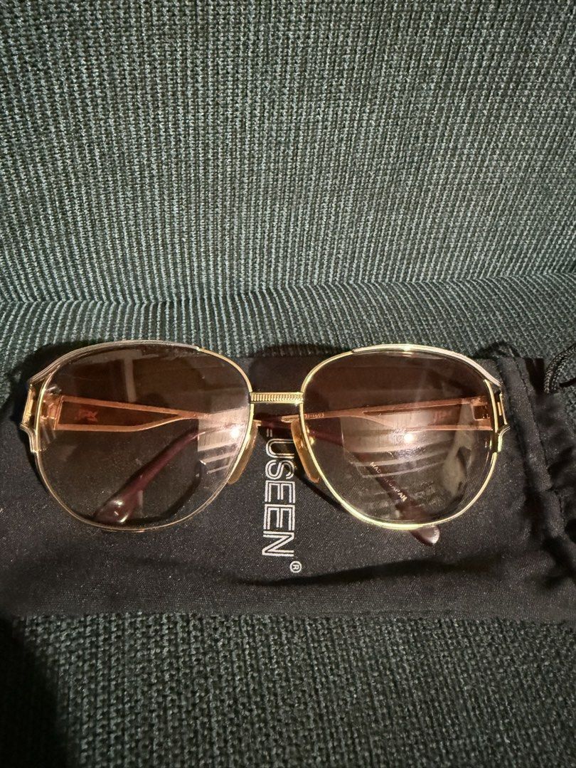 YVES SAINT LAURENT SUN GLASSES (Category: Luxury Accessories) located in Manila. Submitted by lowxuries (Listing ID 1450068504, Image 1). Description: YSL SUNGLASSES AUTHENTIC 1500 nego.