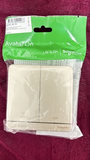 （分類：）位於 。 由 leung2900 提交（商品編號 1450153205，圖片 1）。簡介： 。