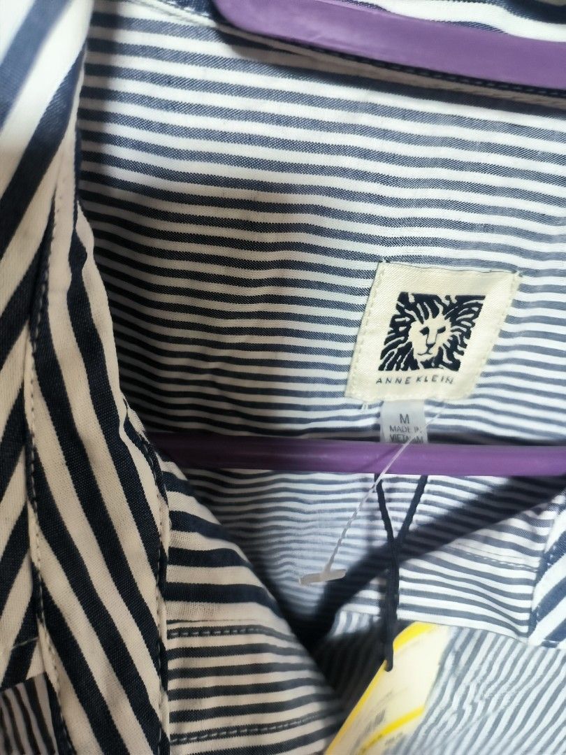 Anne klein mixed stripe button- down shirt (Category: Longsleeves) located in Cavite. Submitted by oncetop_declutter (Listing ID 1450192187, Image 3). Description: never used. stocked for 2 yrs. current trend. with hangtag need wash before use wringkled sue to storage.