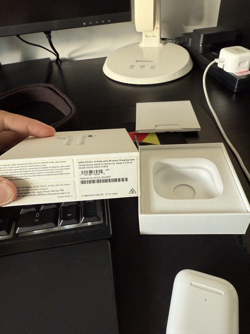 Apple AirPods514696715468154883