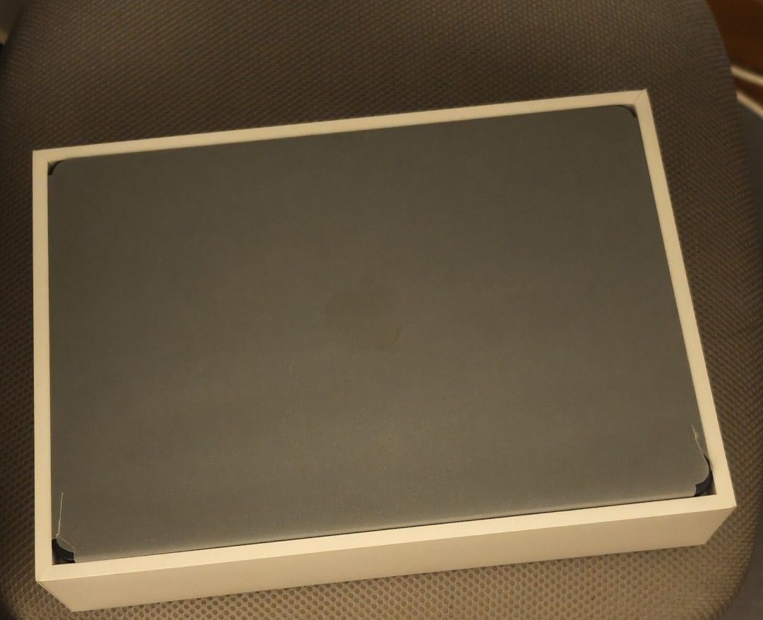 Apple MacBook Air Laptop512177738592430081