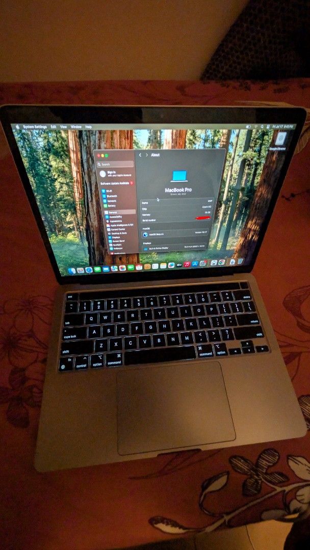 Apple MacBook Pro 13-inch MacBook pro M2