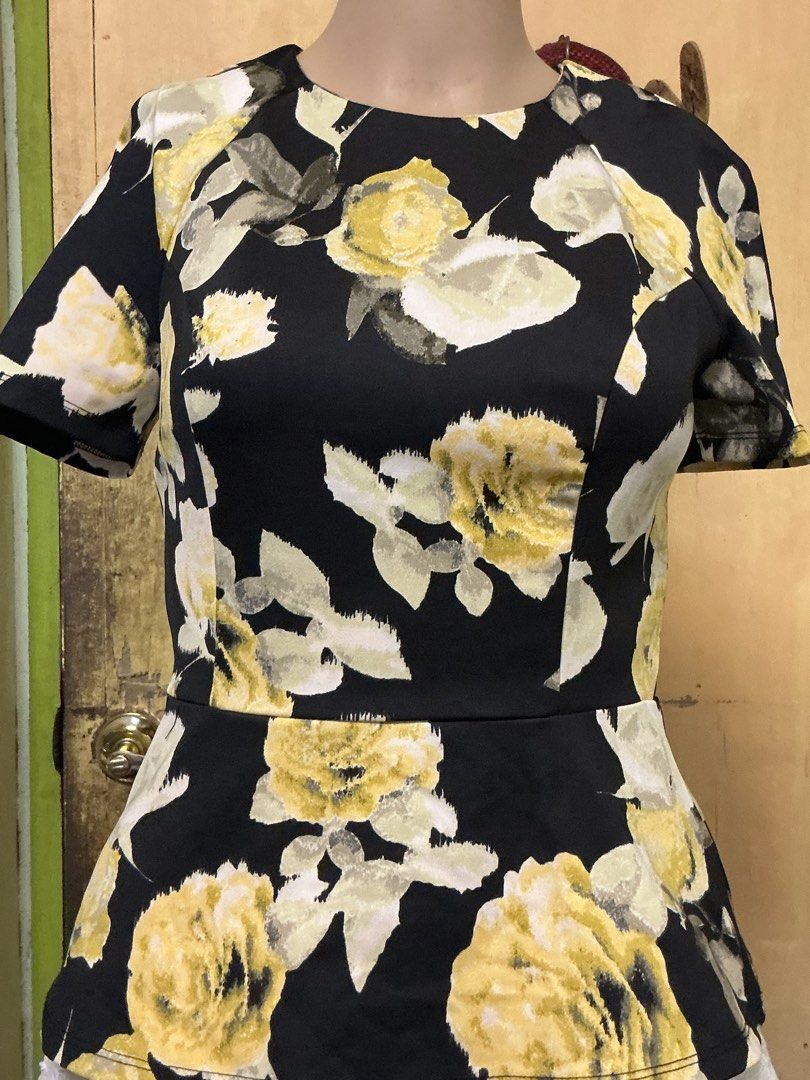 ASOS top (Category: Others Tops) located in Dolores. Submitted by narssandra (Listing ID 1450221124, Image 2). Description: .