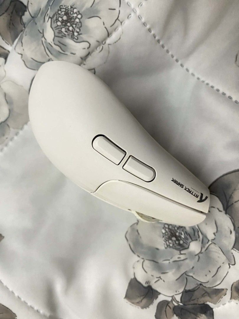attack shark x5 (Category: Mouse & Mousepads) located in Manila. Submitted by cntnron (Listing ID 1450293294, Image 3). Description: attack shark x5 tri-mode (6 months owned with no defects or issues) bluetooth, 2.4ghz dongle, wired inclusions: - the original mouse charger/cord - mousepad - attack shark x5 unit .