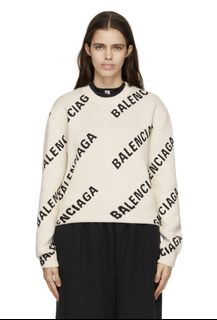 (Category: ) located in . Submitted by FashionFab (Listing ID 1450274441, Image 1). Description: .