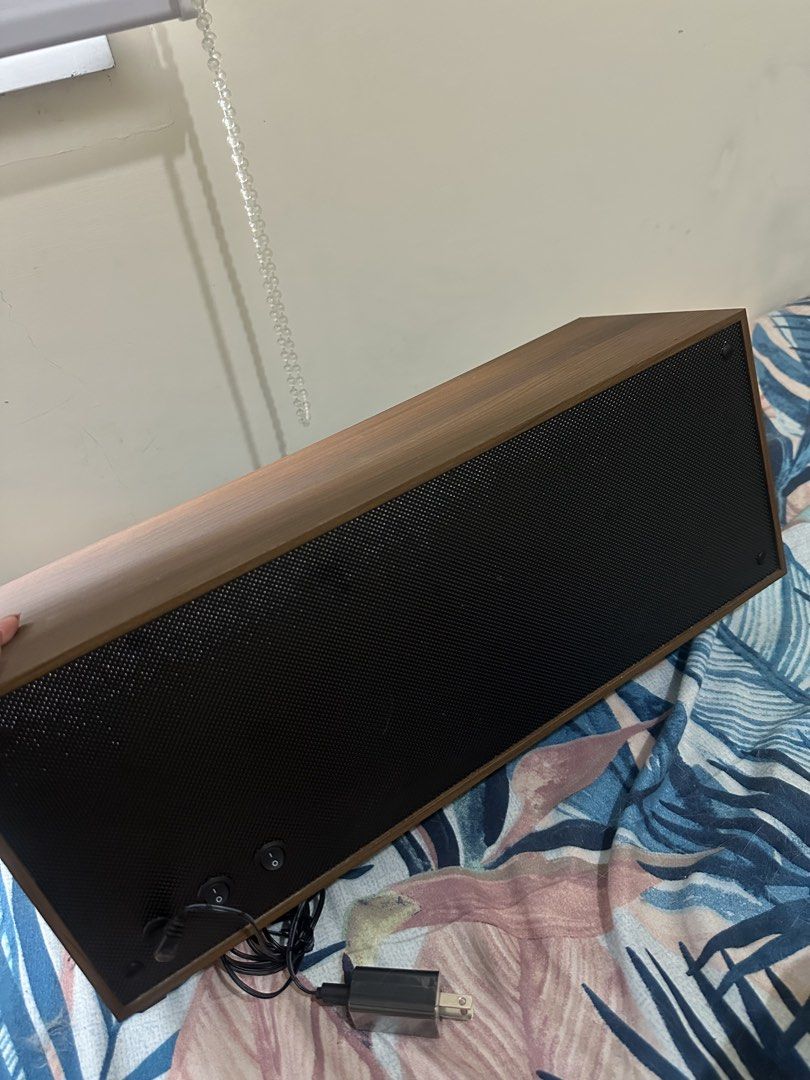Automatic Watch Winder (Category: Men's Watches) located in Angeles City. Submitted by ginlyy (Listing ID 1450286804, Image 3). Description: Slightly used No issue Complete set (no box included) 4 slots Rfs: declutter For pick up/lalamove only- Angeles City, Pampanga.