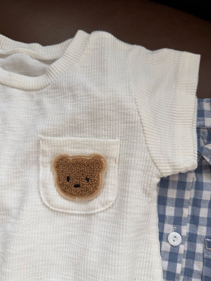 Baby Bear Rompers - White & Blue Gingham Set 2pcs Size90 (Category: Babies & Kids Fashion) located in Quezon City. Submitted by zelev (Listing ID 1450178384, Image 3). Description: - Set of 2 cute baby rompers - 1 white waffle knit romper with bear pocket - 1 blue gingham short-sleeve romper with bear pocket - Easy snap closures at the bottom for quick changes - Soft and comfortable fabric - Ideal for everyday wear or special occasions Size:90 Wo