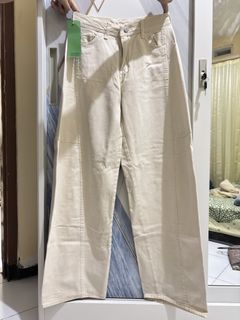 (Kategori: ) berada di . Dikirim oleh preloved.noura (ID iklan 1450268926, Gambar 1). Deskripsi: .
