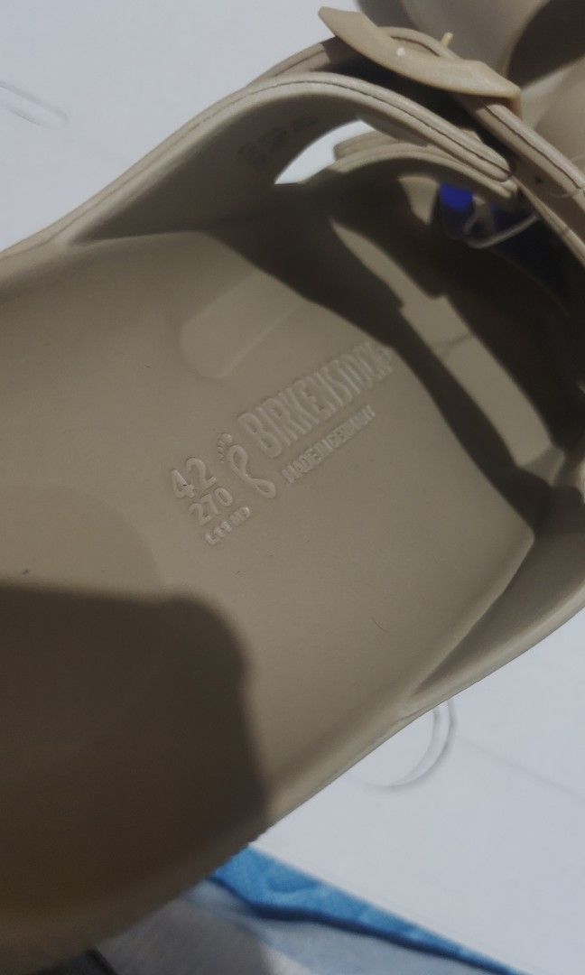 Birkenstock Arizona EVA (Category: Slippers & Slides) located in Mandaluyong City. Submitted by im7788 (Listing ID 1450259806, Image 3). Description: .