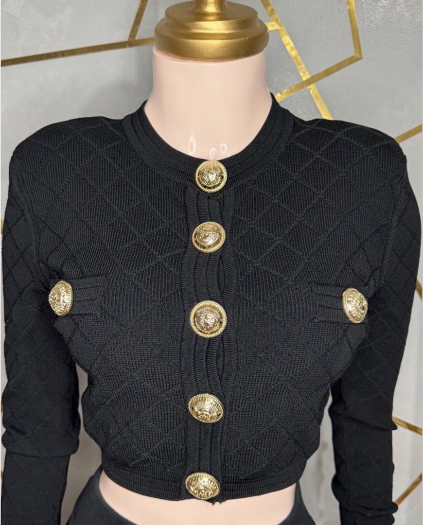 Black Cropped Cardigan with Gold Buttons (Category: Coats, Jackets and Outerwear) located in Las Pinas. Submitted by CocoBebeBeautiQ (Listing ID 1450172910, Image 3). Description: AUTO PASS TO LOW BALLERS ‼️‼️‼️‼️ AUTO PASS TO LOW BALLERS ‼️‼️‼️‼️ BALMAIN PARIS 💯 📌AUTHENTIC 📌PRELOVED 📌COMPLETE BUTTONS 📌WASHTAGS 📌NO NECKTAG S-M.