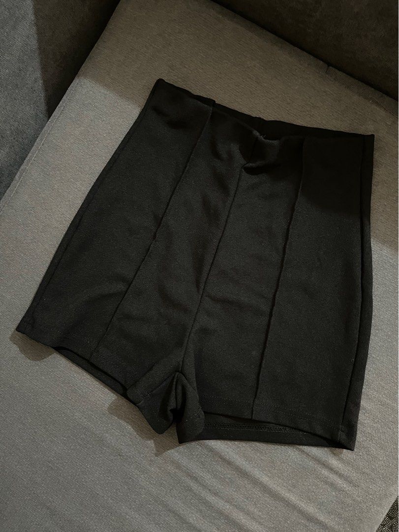 Black High-Waisted Seamed Shorts (Category: Shorts) located in Quezon City. Submitted by byebyestuff___ (Listing ID 1450320483, Image 1). Description: .